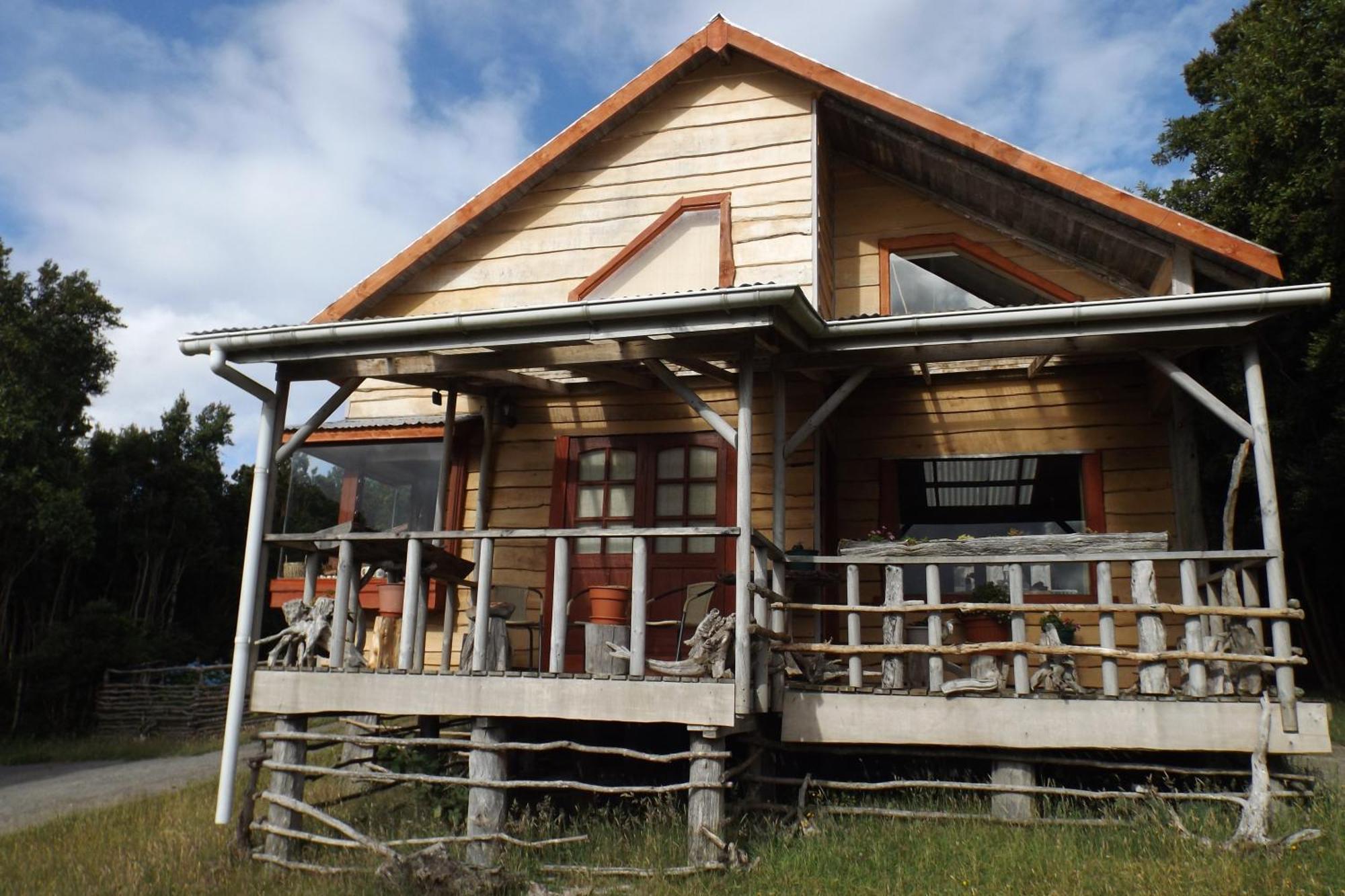 Gasthaus Karukinka Chonchi Exterior foto